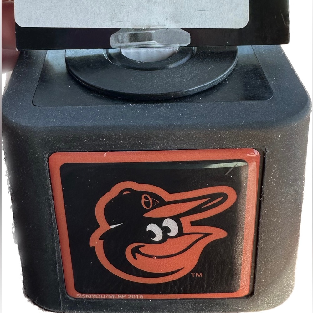 Baltimore Orioles Rubber Trailer Hitch Cover